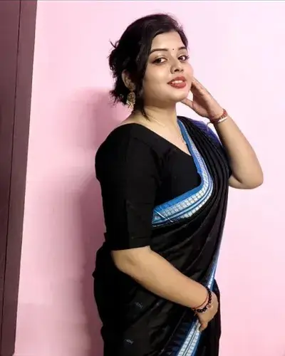 Call Girl in Jaisinghnagar